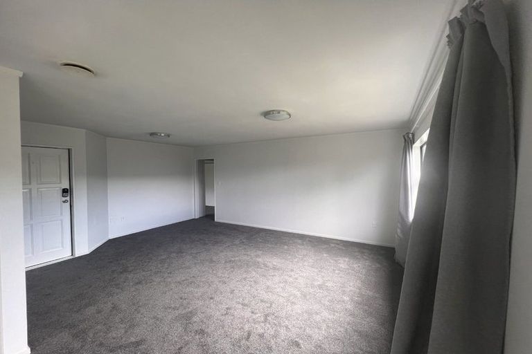 Photo of property in 17 Jasmine Grove, Maungaraki, Lower Hutt, 5010
