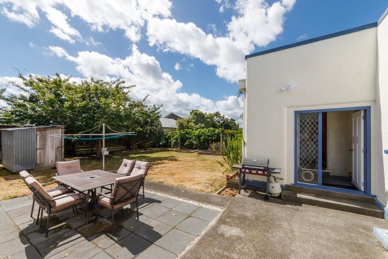 Photo of property in 51 Bryant Street, Takaro, Palmerston North, 4412