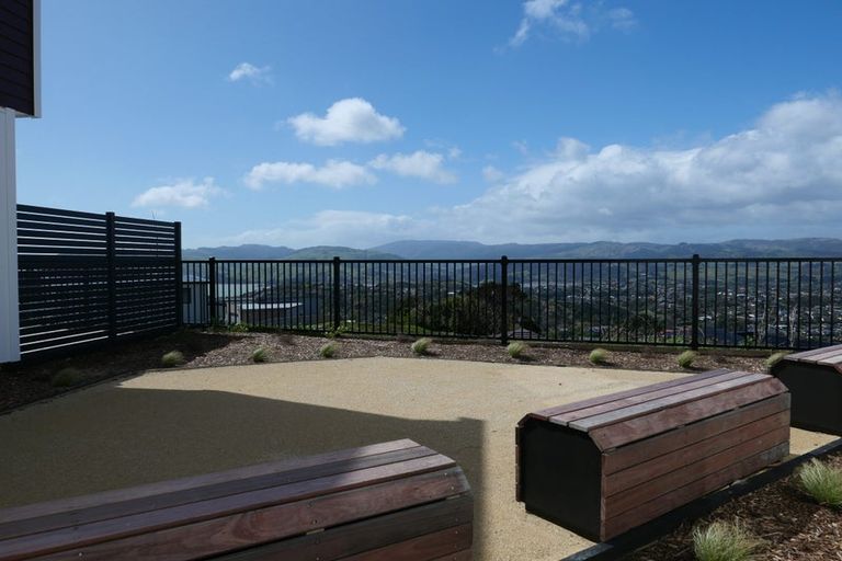 Photo of property in 11/30 Adventure Drive, Whitby, Porirua, 5024