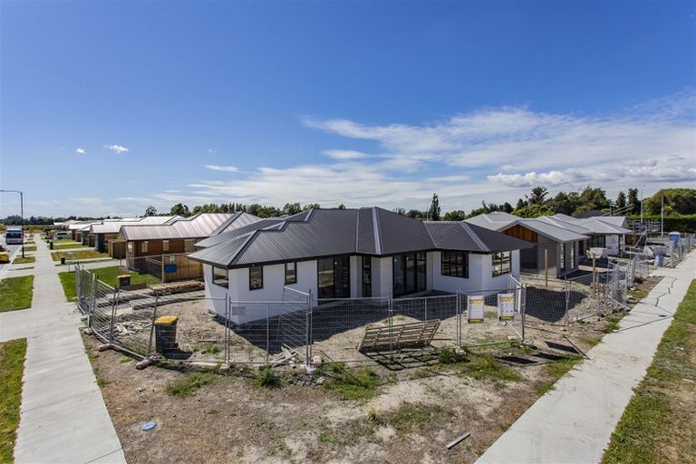 Photo of property in 138 Northbrook Road, Rangiora, 7400