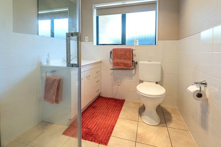 Photo of property in 9 Workman Way, Onerahi, Whangarei, 0110