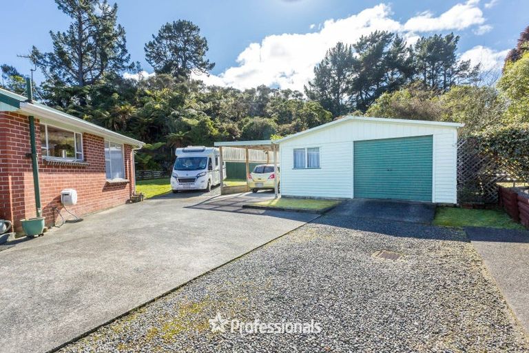 Photo of property in 39a Moeraki Road, Maoribank, Upper Hutt, 5018