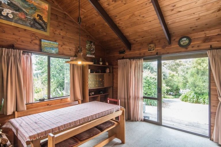 Photo of property in 176 Te Hapua Road, Te Horo, Otaki, 5581