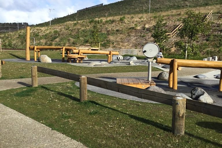 Photo of property in 75a Pakanga Grove, Pyes Pa, Tauranga, 3112