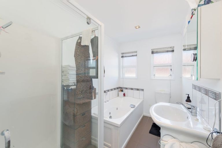 Photo of property in 233 Riddiford Street, Newtown, Wellington, 6021