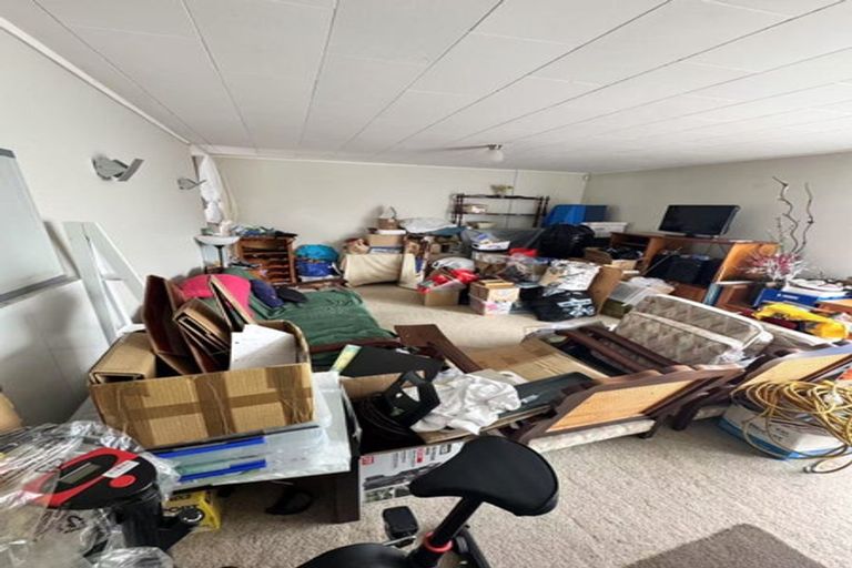 Photo of property in 65 Archmillen Avenue, Pakuranga Heights, Auckland, 2010