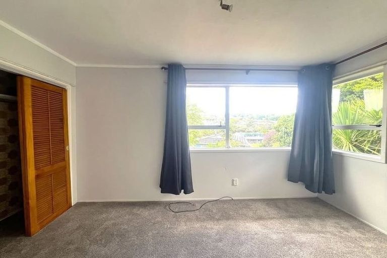 Photo of property in 139 Triangle Road, Massey, Auckland, 0614