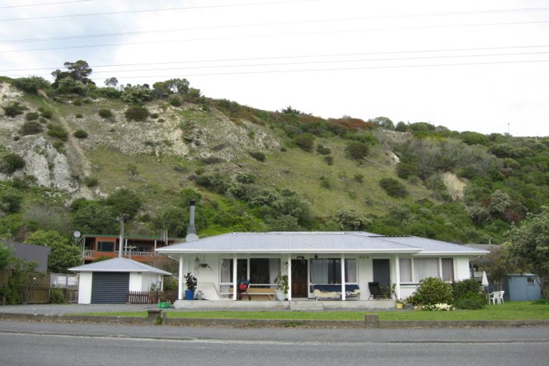 Photo of property in 244 Esplanade, Kaikoura, 7300