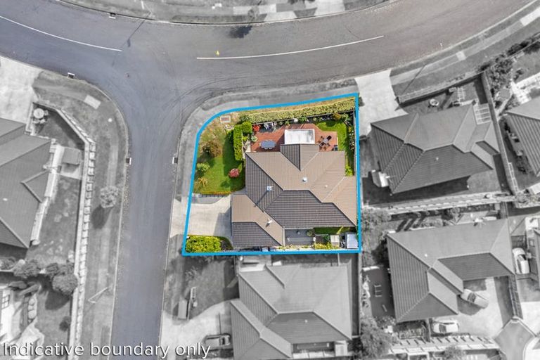 Photo of property in 48 King Charles Drive, Kingsley Heights, Upper Hutt, 5018