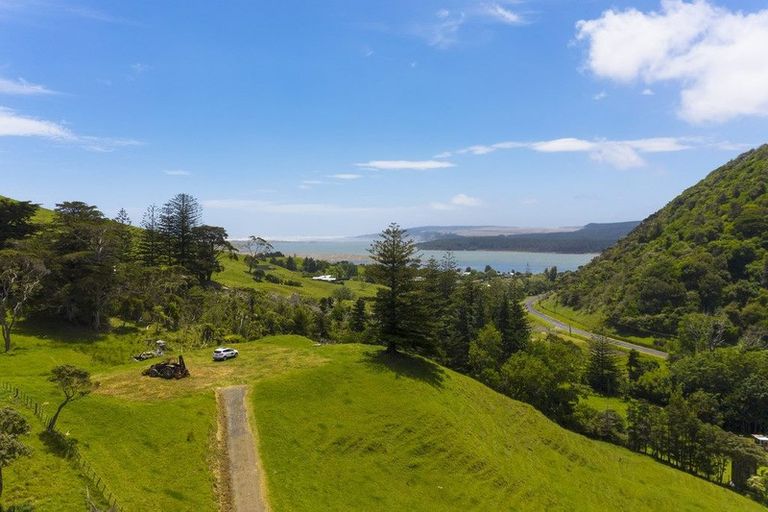Photo of property in 80 Port Waikato-waikaretu Road, Port Waikato, 2695