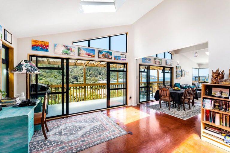 Photo of property in 13a Ferry Road, Days Bay, Lower Hutt, 5013