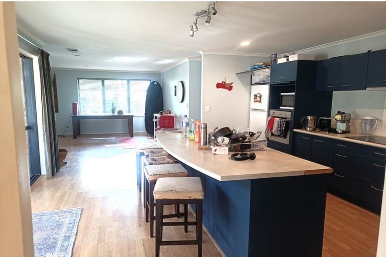 Photo of property in 5b Olwyn Place, Greenhithe, Auckland, 0632