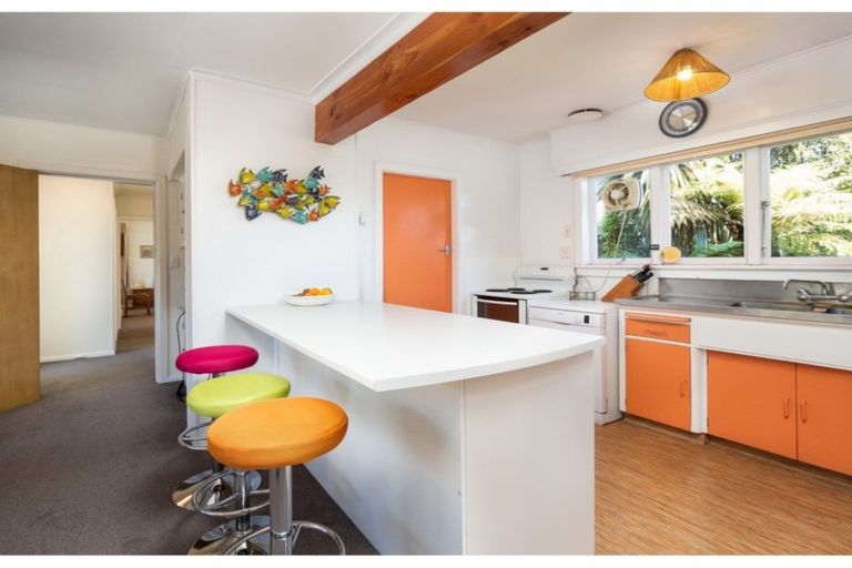 Photo of property in 146 Opawa Road, Opawa, Christchurch, 8023