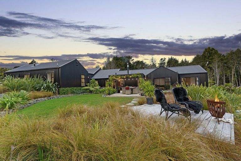 Photo of property in 551 Krippner Road, Puhoi, Silverdale, 0994