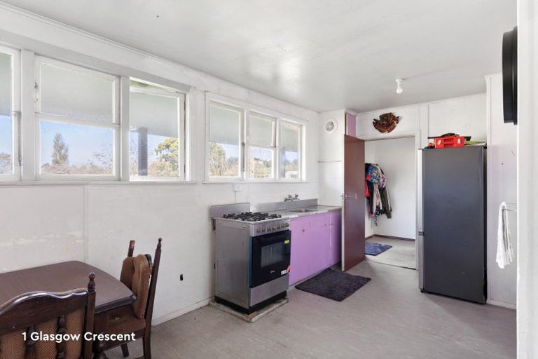 Photo of property in 1 Glasgow Crescent, Kaiti, Gisborne, 4010