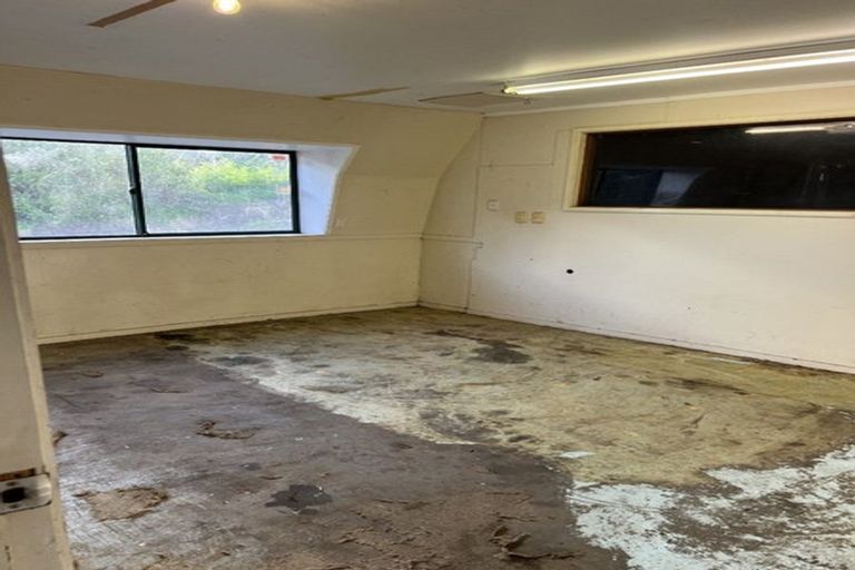 Photo of property in 338 Redoubt Road, Totara Park, Auckland, 2019