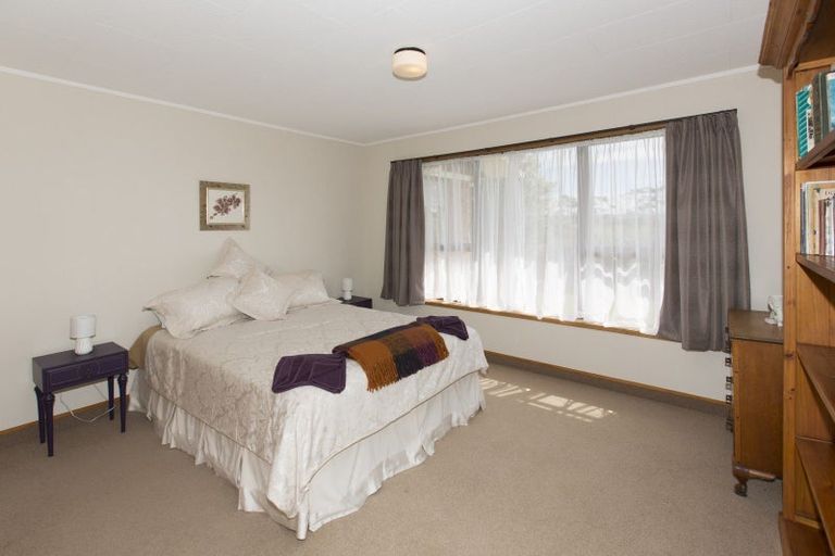 Photo of property in 242 Baylys Coast Road, Dargaville, 0377