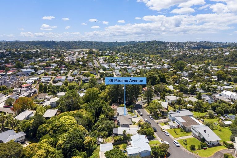 Photo of property in 38 Paramu Avenue, Birkdale, Auckland, 0626