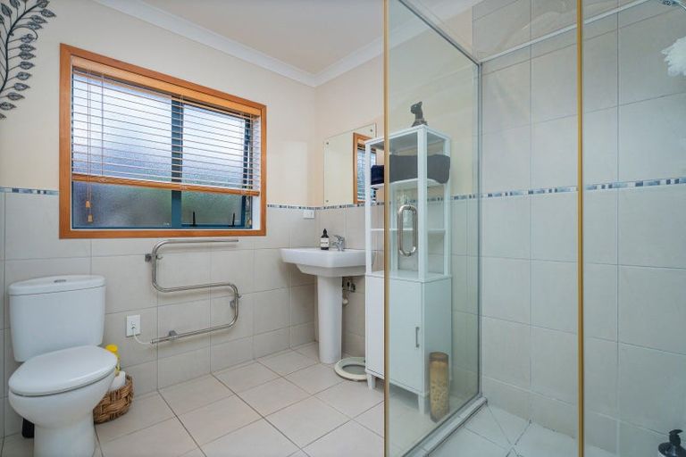 Photo of property in 19 Cobham Lane, Whitianga, 3510
