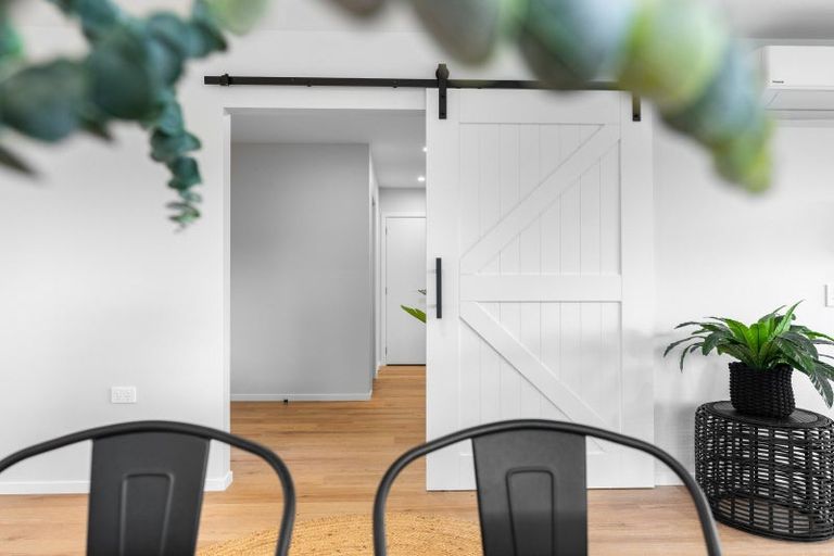 Photo of property in 21 Hereford Drive, Carterton, 5713