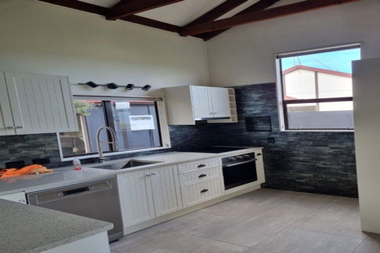 Photo of property in 2/59 Redvers Drive, Belmont, Lower Hutt, 5010