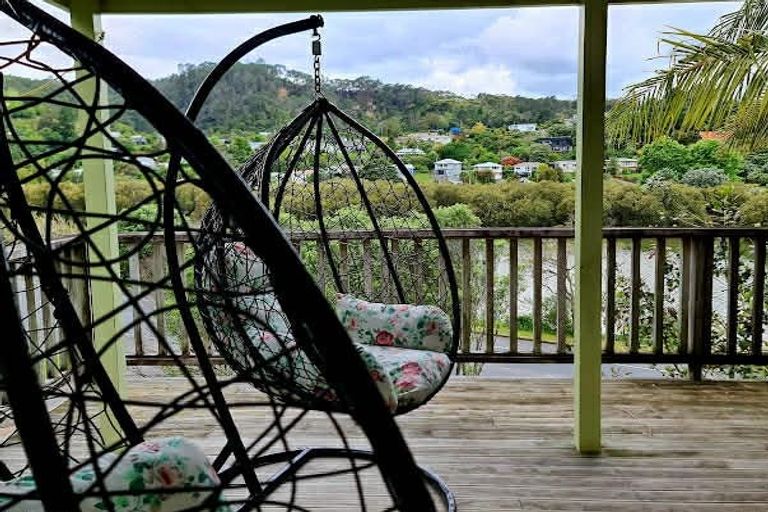 Photo of property in 11 Pentland Road, Regent, Whangarei, 0112