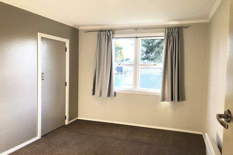 Photo of property in 1 Viola Place, Papakura, 2110