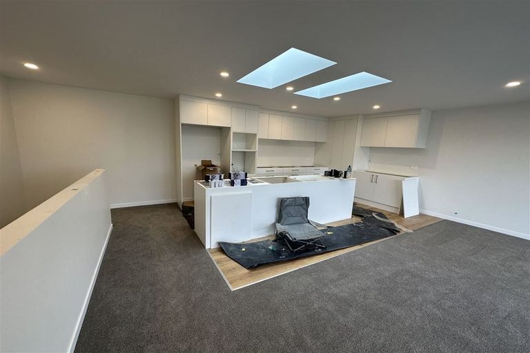 Photo of property in 12b Bluefin Way, West Harbour, Auckland, 0618