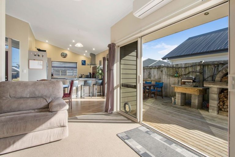 Photo of property in 14 Ocean Breeze Drive, Waihi Beach, 3611