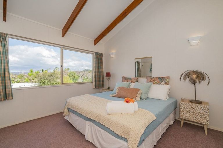 Photo of property in 76 Grange Road, Hahei, Whitianga, 3591