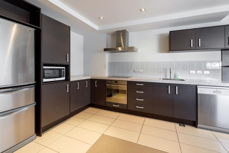 Photo of property in Monument Apartments, 7a/245 Wakefield Street, Te Aro, Wellington, 6011