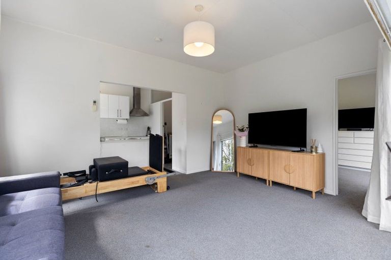 Photo of property in 10a Sydney Street, Palmerston North, 4414