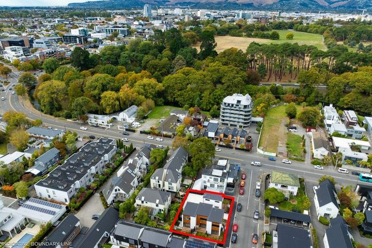 Photo of property in 10 Exeter Street, Lyttelton, 8082