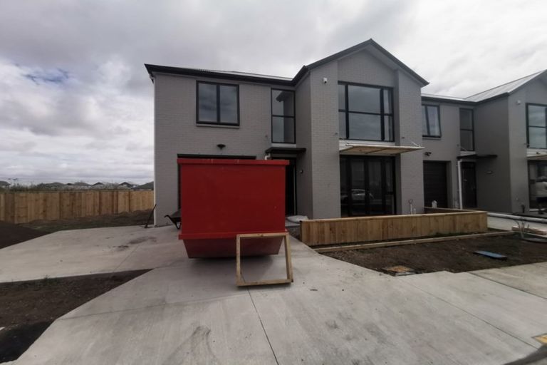 Photo of property in 19 Kapia Drive, Takanini, 2112