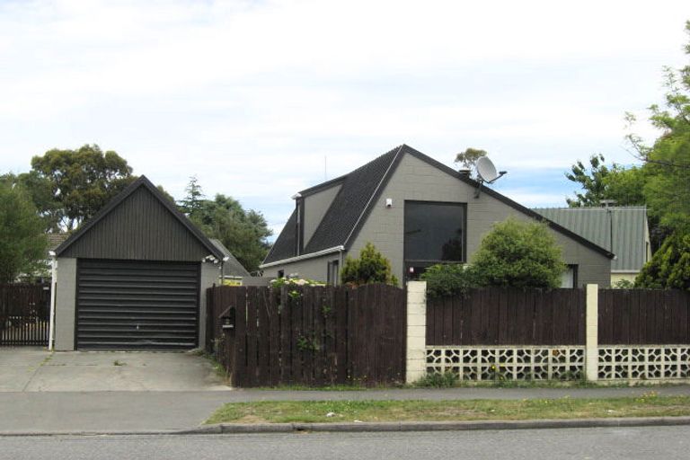 Photo of property in 4 Korora Street, Bromley, Christchurch, 8062