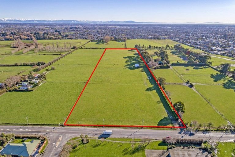 Photo of property in 250 Cashmere Road, Westmorland, Christchurch, 8025