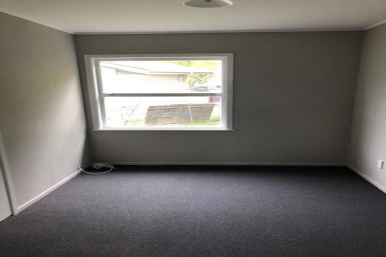Photo of property in 25 Brentford Place, Manurewa, Auckland, 2102