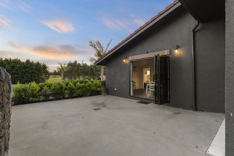 Photo of property in 337a Clarks Beach Road, Clarks Beach, Pukekohe, 2679