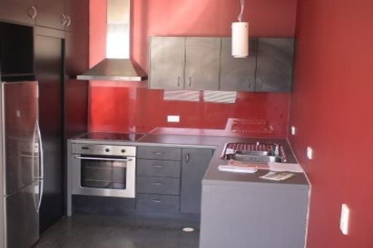 Photo of property in City Lodge, 608/115 Vivian Street, Te Aro, Wellington, 6011