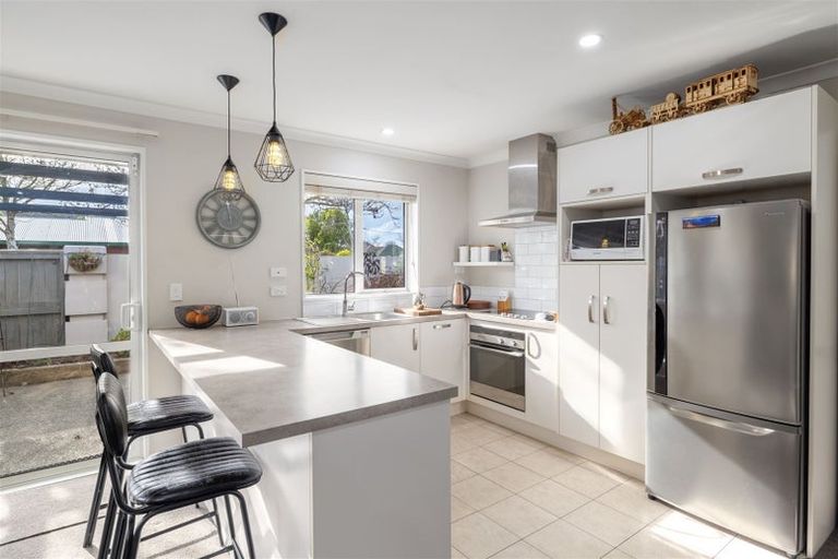 Photo of property in 34a Sabys Road, Halswell, Christchurch, 8025