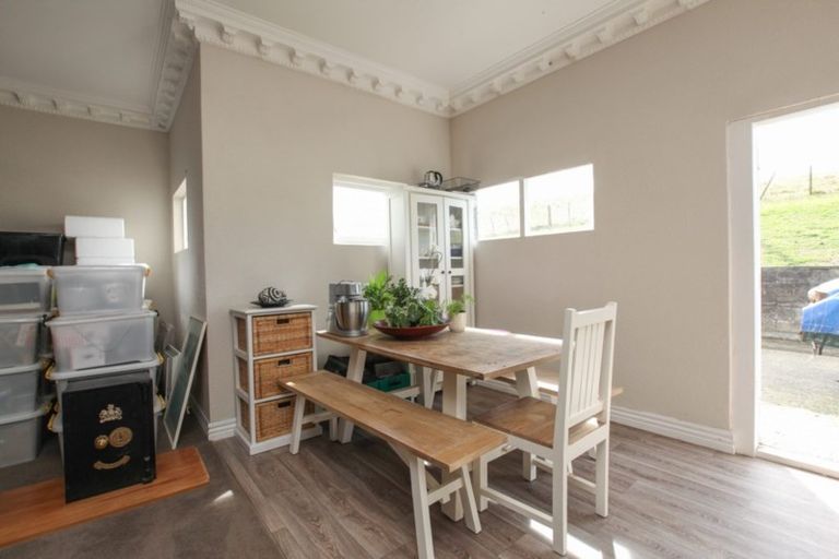 Photo of property in 24 Deseret Road, Temple View, Hamilton, 3218