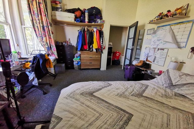 Photo of property in 47 Aurora Terrace, Kelburn, Wellington, 6012