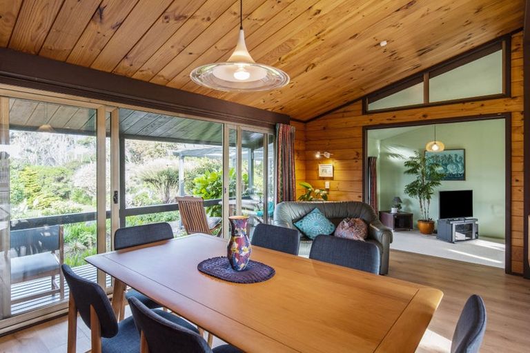 Photo of property in 63 Paetawa Road, Peka Peka, Waikanae, 5391