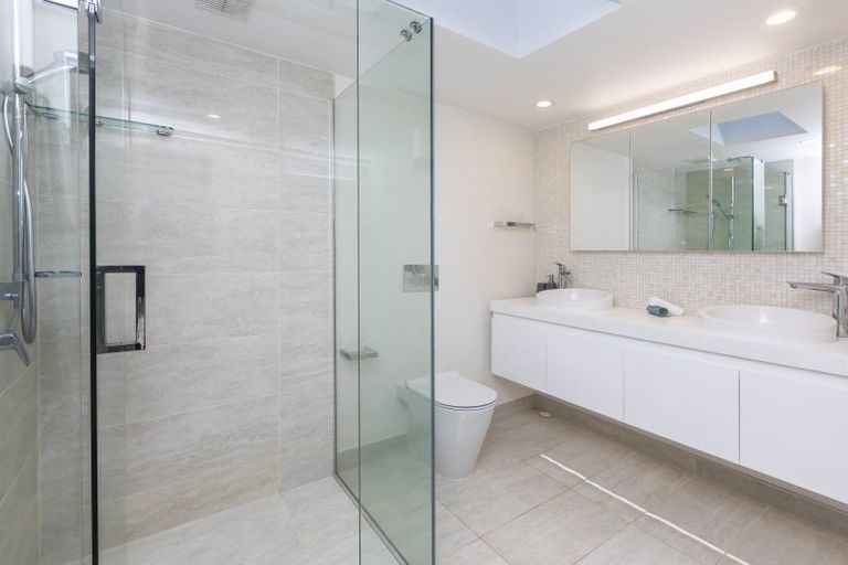 Photo of property in 9 Frith Place, Burnside, Christchurch, 8053