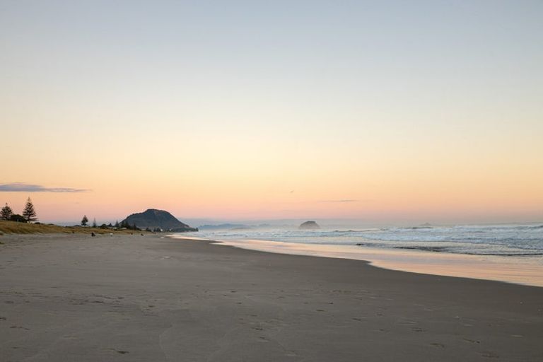 Photo of property in 241 Oceanbeach Road, Mount Maunganui, 3116