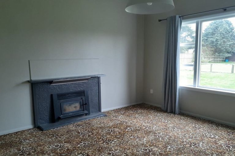 Photo of property in 12 Julia Street, Pahiatua, 4910