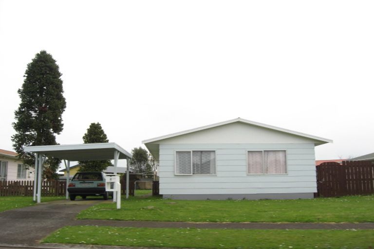 Photo of property in 4 Tuahu Place, Waitara, 4320
