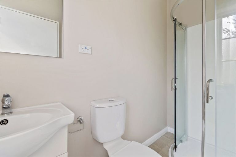 Photo of property in 22 Piko Crescent, Riccarton, Christchurch, 8041