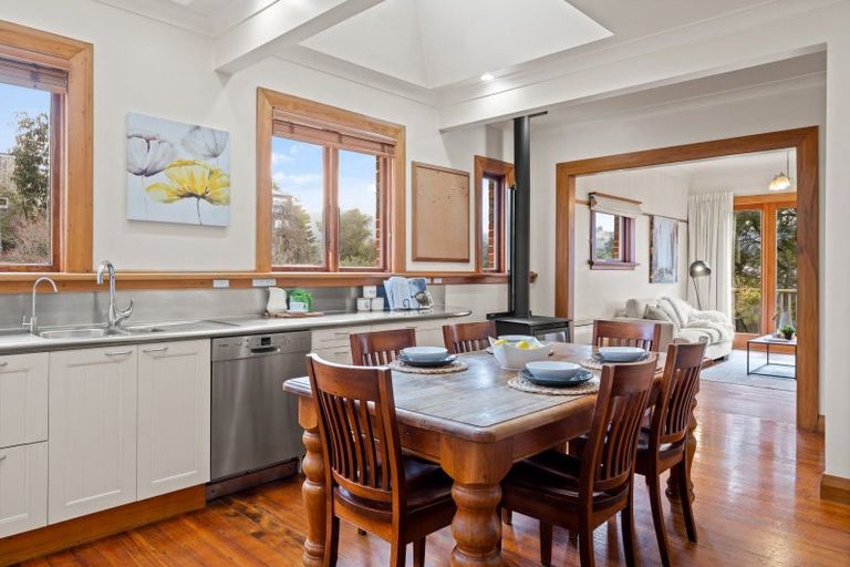 Photo of property in 30 Stonelaw Terrace, Maori Hill, Dunedin, 9010