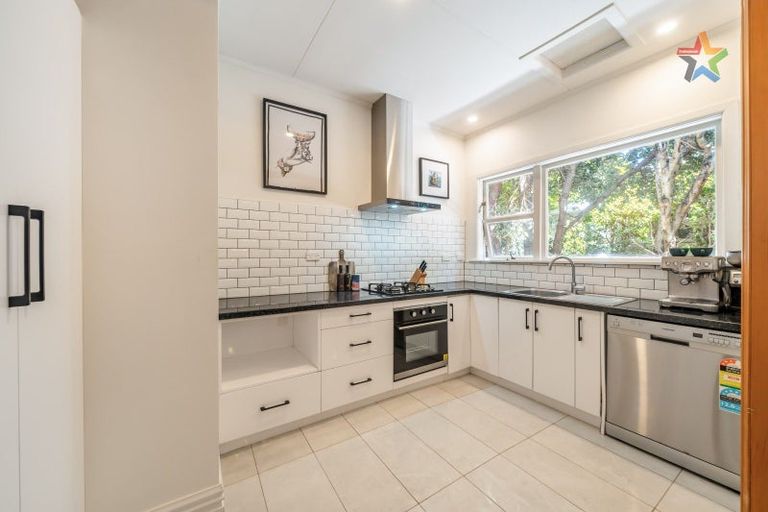 Photo of property in 17a Manchester Street, Petone, Lower Hutt, 5012